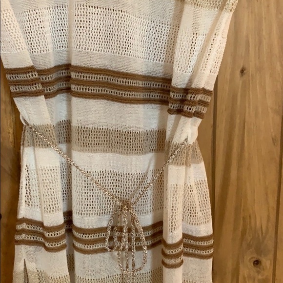 Chico’s striped belted tunic top Size Small - Picture 7 of 9